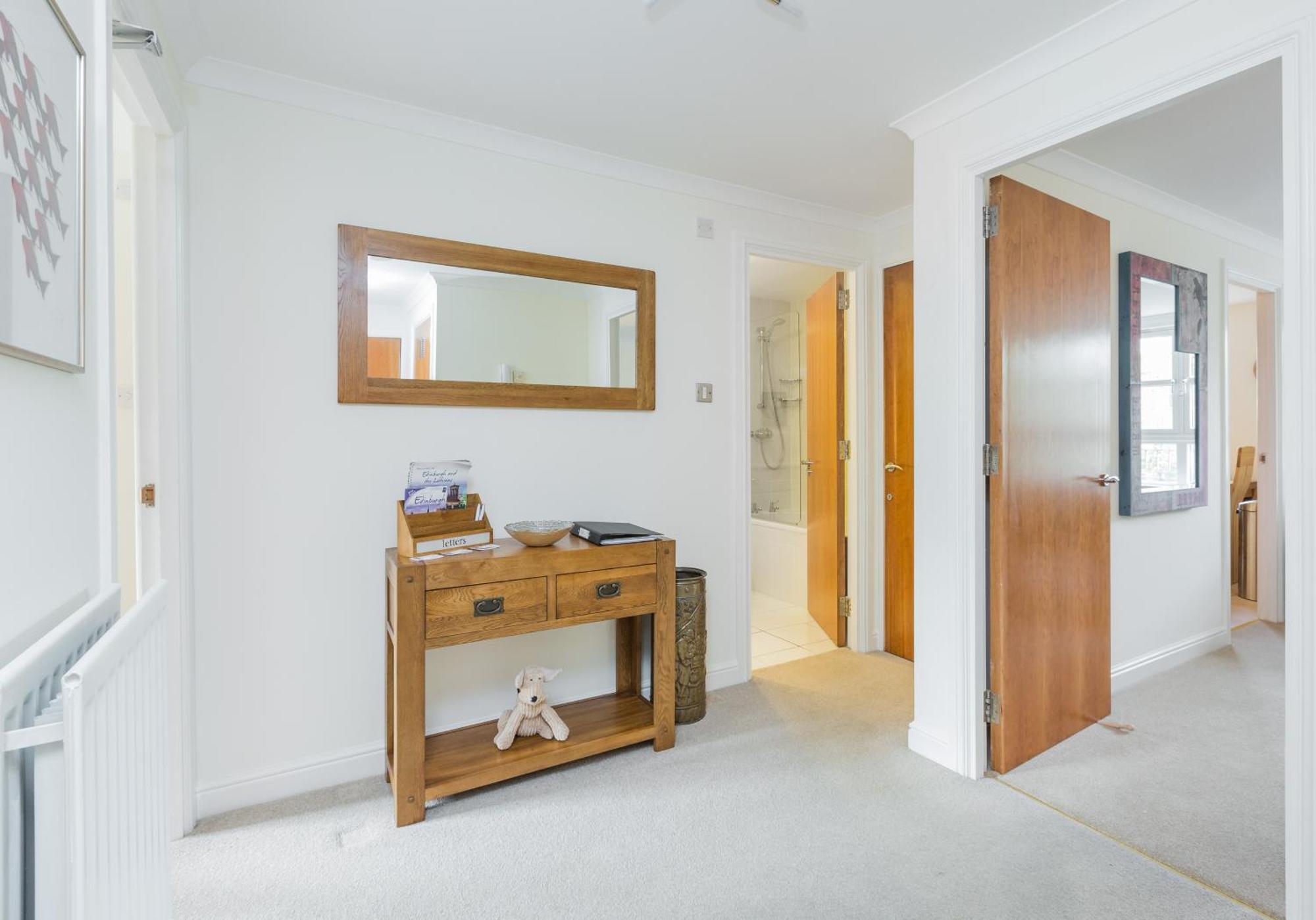 Old Tolbooth Wynd - 388 Apartment Edinburgh Exterior photo