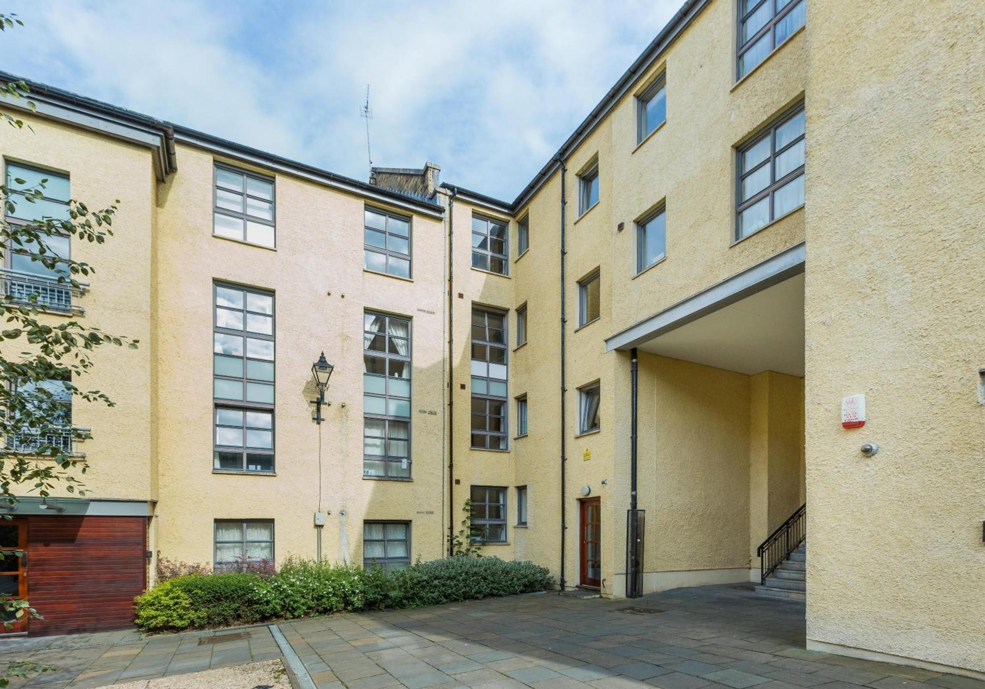 Old Tolbooth Wynd - 388 Apartment Edinburgh Exterior photo